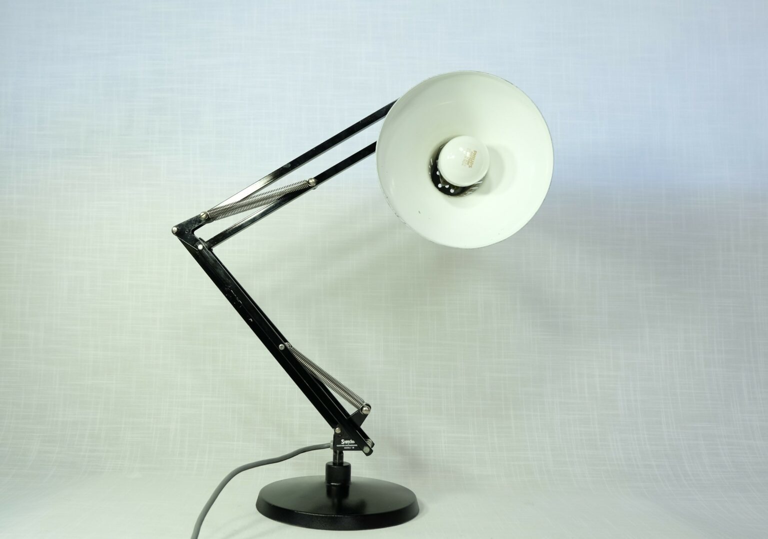 Superlux Anglepoise Lamp - Function In Form